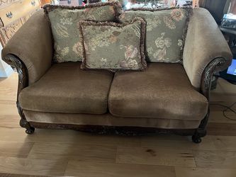 love seat and matching chair