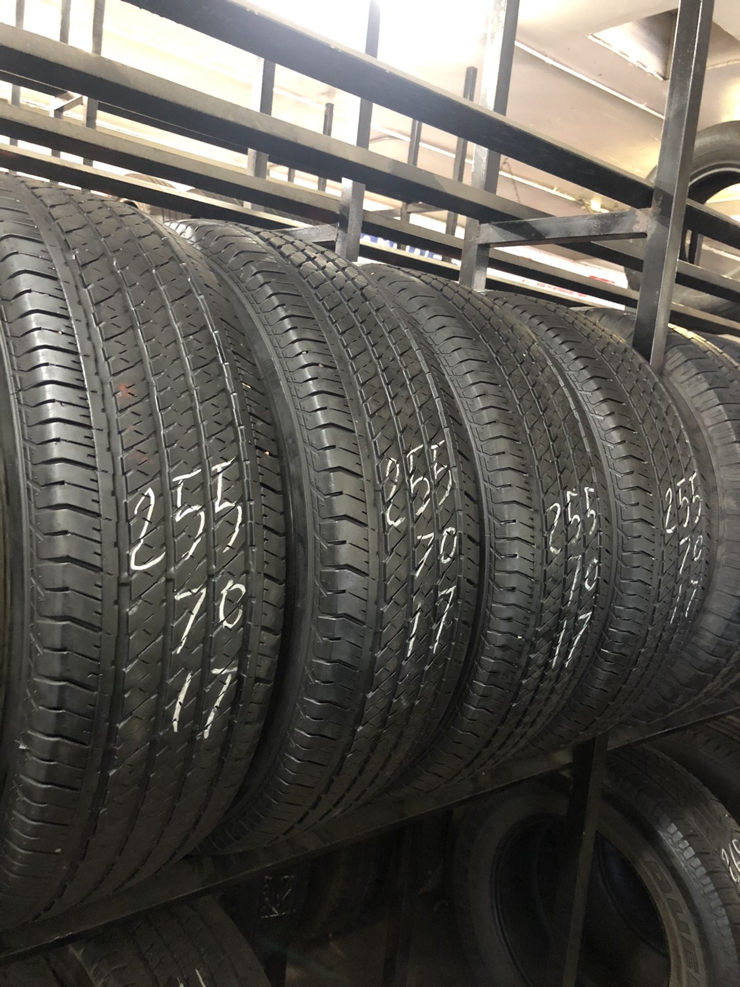 255/70/17 used tires 255-70-17 llantas usadas