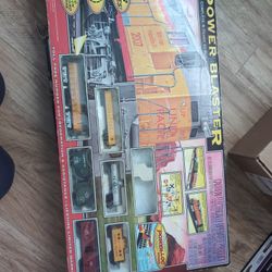 Power Blaster Complete And Ready To Run HO Electric Train Set