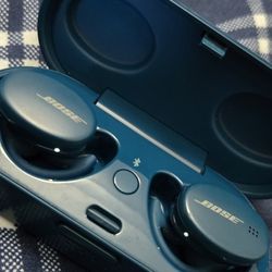 Bose Baltic Blue Earbuds