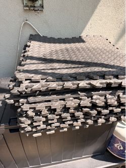 Foam exercise mats  24x24