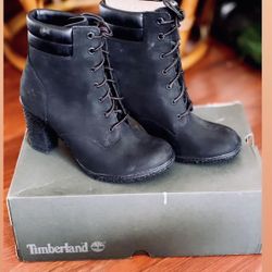 Size 8 Timberland womens Tillston 6 Inch Double Collar boot