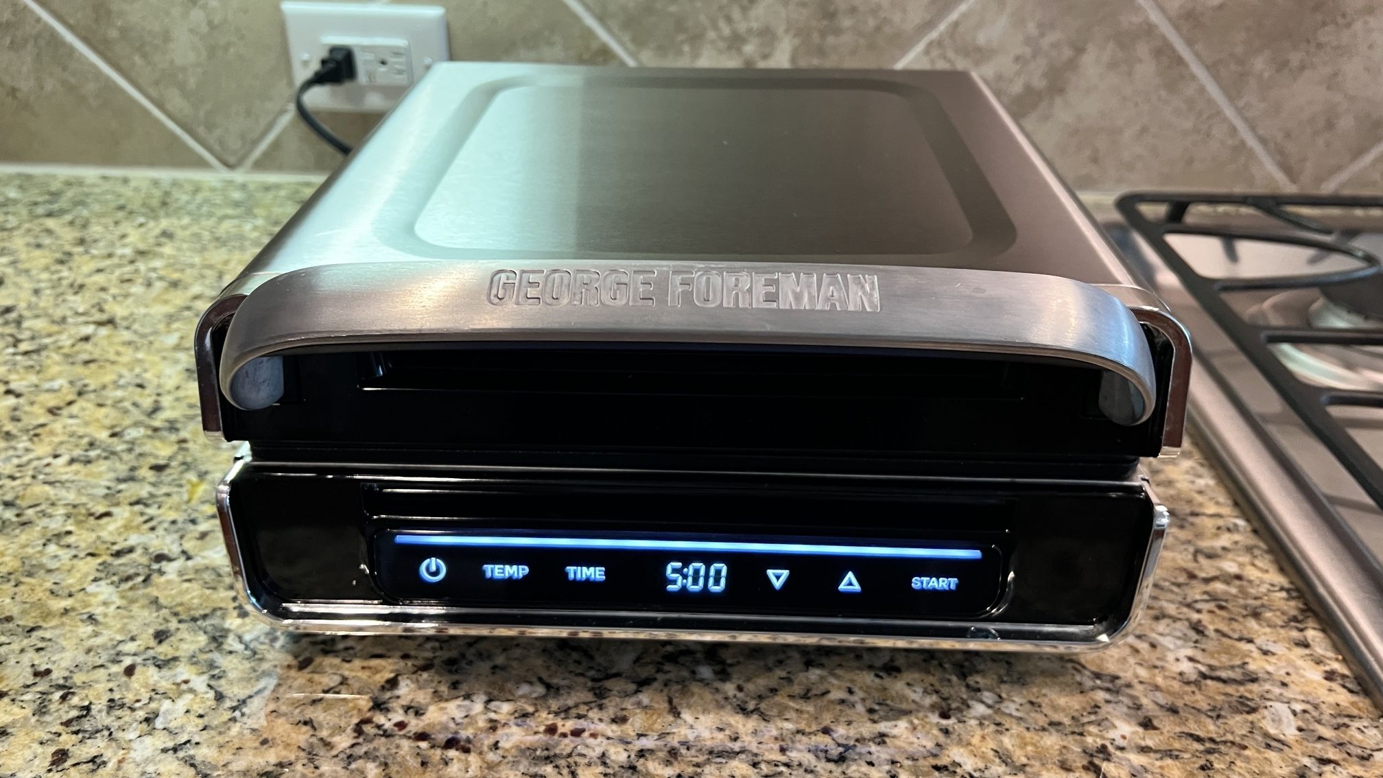 George Foreman Family Size (4-6 Servings), GRD6090B Smokeless-Digital Smart Select, Stainless Steel