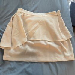 Cream Skirt - Forever 21 - XS