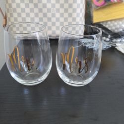 Mr & Mrs Wine  Glasses