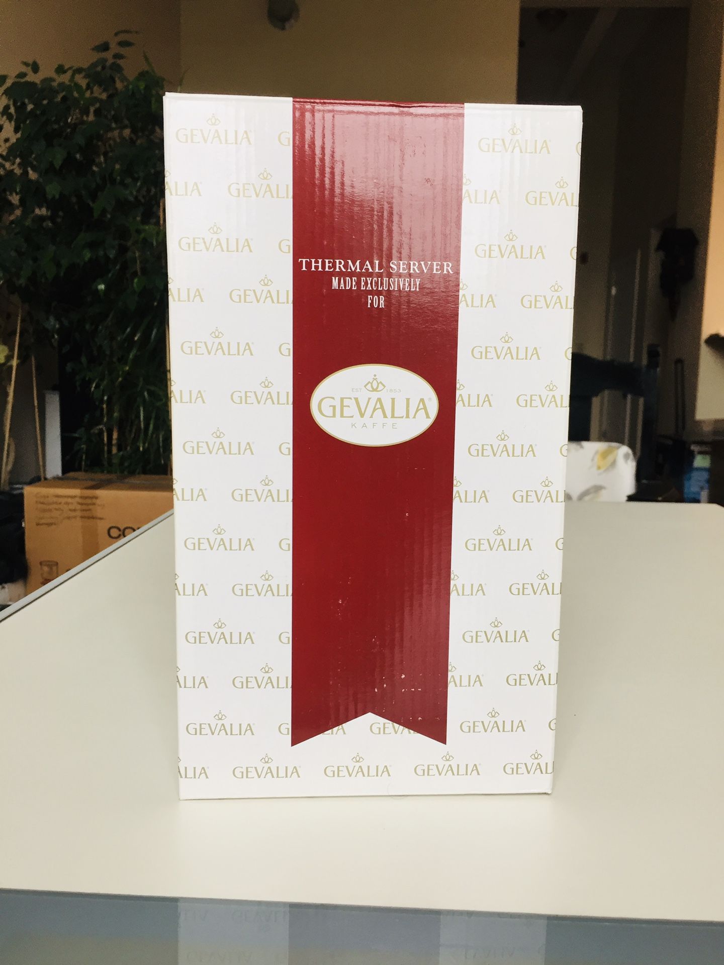 Gevalia Stainless Thermal Coffee/Tea Server ~ 1 Quart. Absolutely new, never used. Still in original box.
