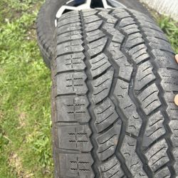 Tire And Rims  Hyundai Santa Cruz 