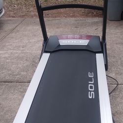 Sole F-80 Threadmill 