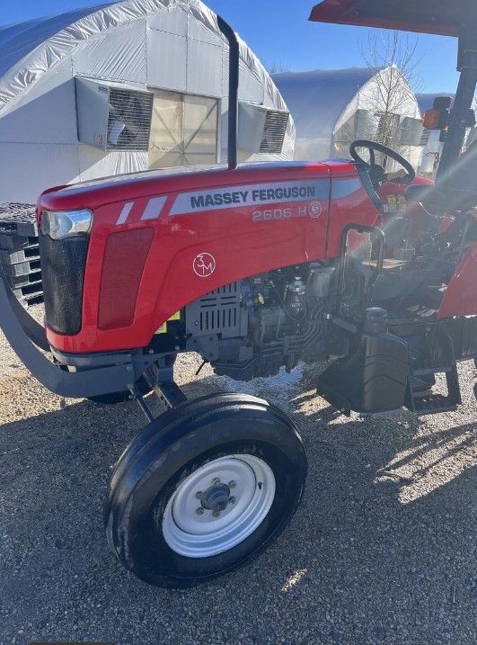 2017 Massey Ferguson 2606h 
