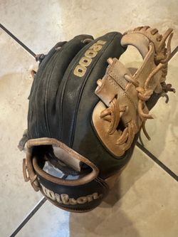 Wilson A2000 Infield Baseball Glove Size 11.5