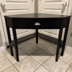 Corner Desk $60 Obo