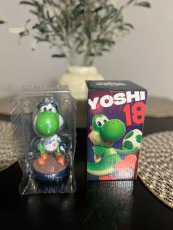 Yoshi Dodgers bobblehead