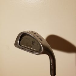 8 Iron Golf Club