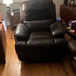Large Leather Manual recliner 