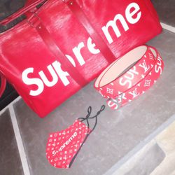 LV Supreme  Keep all With Mask And Belt $450 OBO