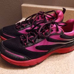 ABEO BREAST CANCER AWARENESS WOMEN'S SIZE 8.5