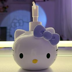 Hello kitty bottle dispenser