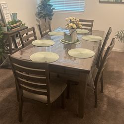 Dinning Room Table