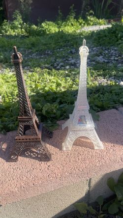 Eiffel Tower. Centerpiece