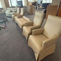 Set Of 4 Chairs And Chaise Lounge Chair 