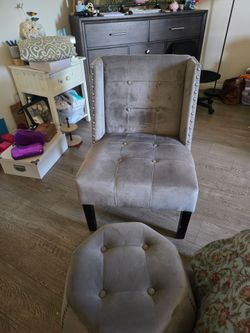 Chair with ottoman