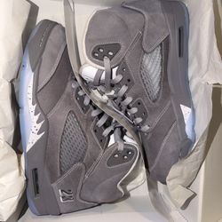 Jordan 5 wolf Grey