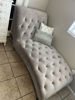 Like New Grey Upholstered Chaise Lounge