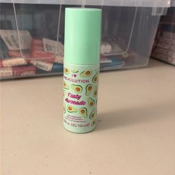 Revolution Tasty Avocado  Nourishing Priming Spray 