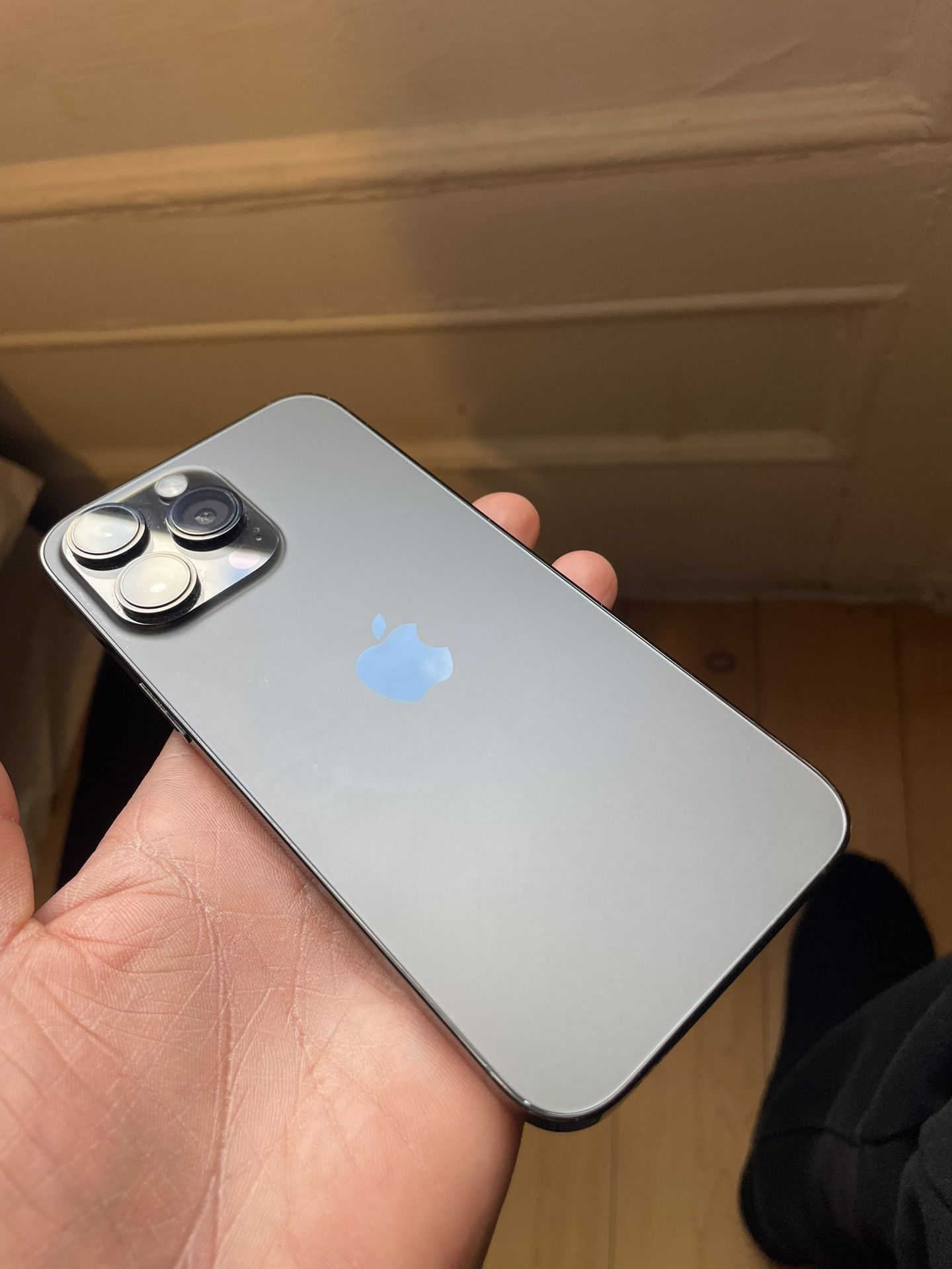 iPhone 14 Pro Max – 256 GB – Black – Used – Unlocke