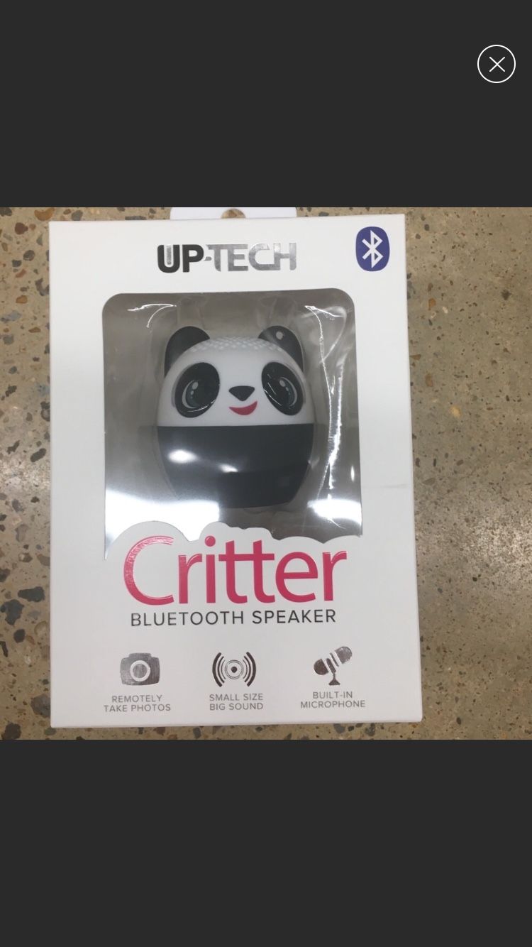 NWT Panda bluetooth speaker