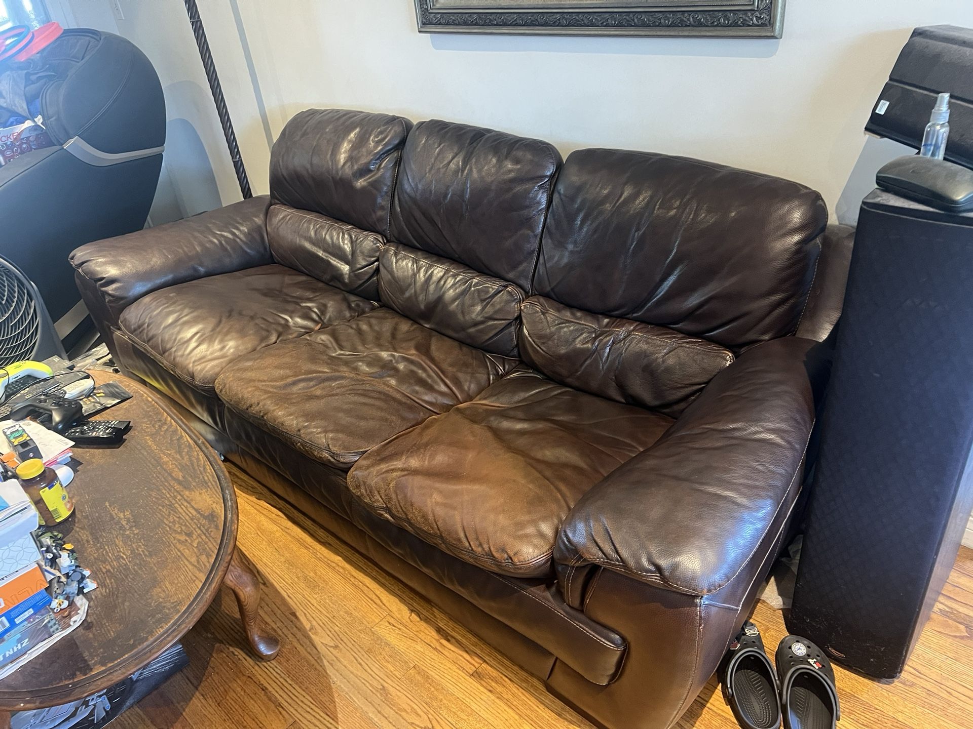 SIMON BROWN LEATHER FULL SIZE SOFA FROM COSTCO