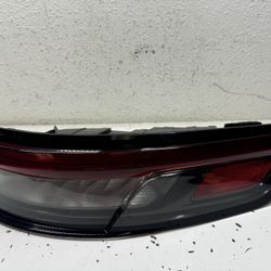 2021-2024 JEEP GRAND CHEROKEE RIGHT PASSENGER TAIL LIGHT LED OEM P(contact info removed)2AD