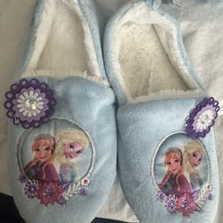Frozen new Slippers Booties Child Size 2/3