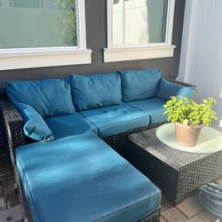 Out Door Sofa With Table