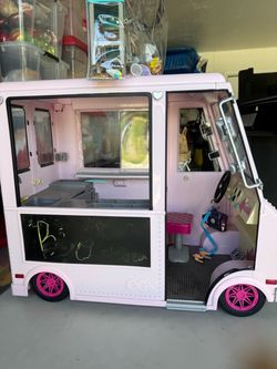 Ice cream truck for dolls plus more