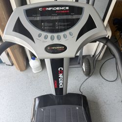 Confidence Fitness Vibrating Platform 