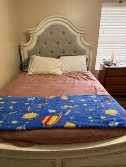 Queen headboard and footboard