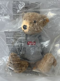 Supreme Steiff Teddy Bear FW18 Heather Grey Box Logo for