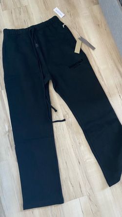 Essential sweats uncuffed