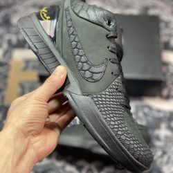 Zoom Kobe 4 Protro 'Gift of Mamba'