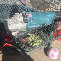 15 Amp 7 in. Corded Angle Grinder with Grinding wheel With Side handle