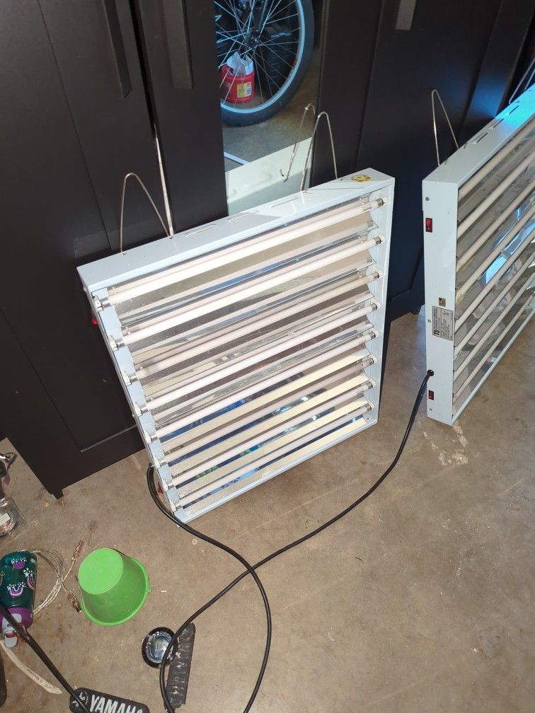 Hydrofarm Grow Lights