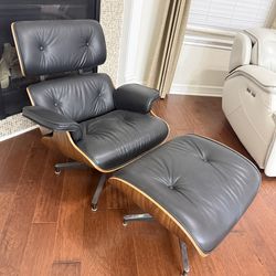 Chieftain Chair premium lounge leather chair