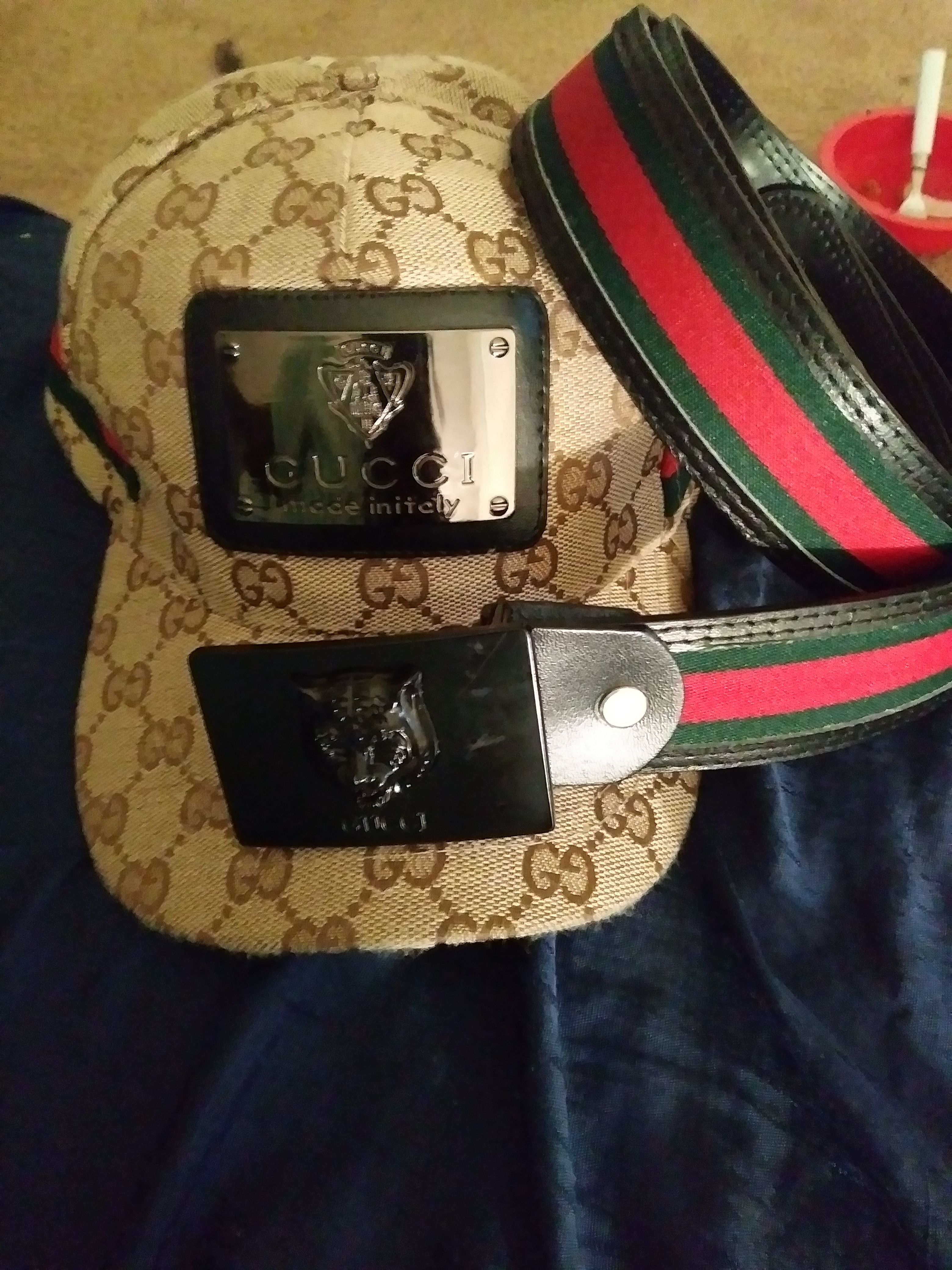 Gucci hat gucci belt size 32