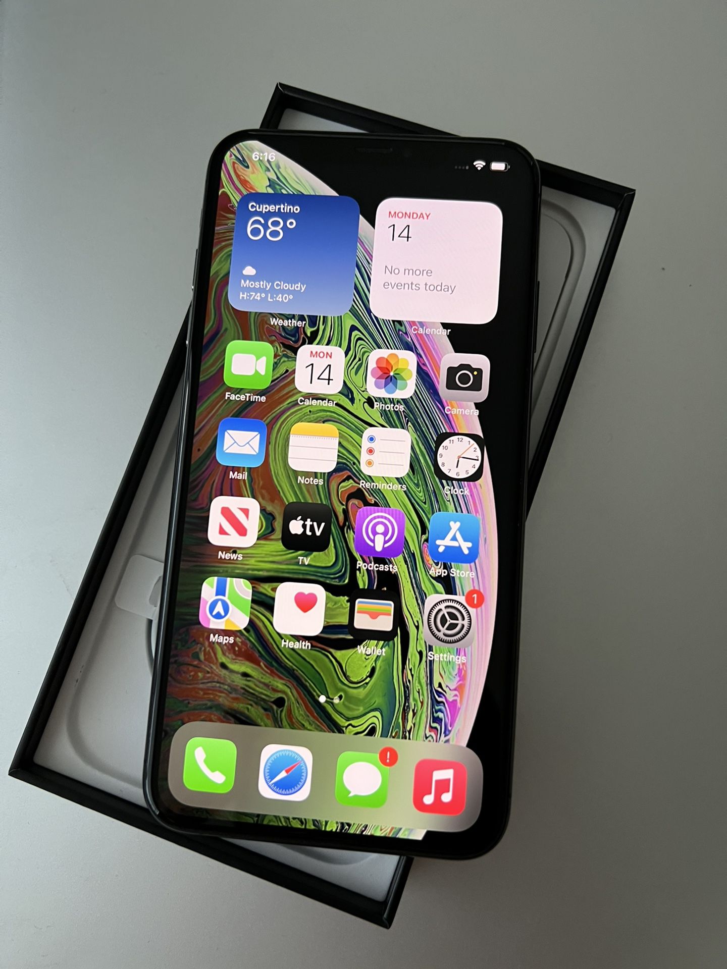 Iphone XS Max 64GB Jet Grey ANY CARRIER 