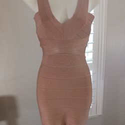BEBE  S/P  80% RAYON  20 %  SPANDEX