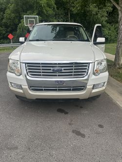 2008 Ford Explorer