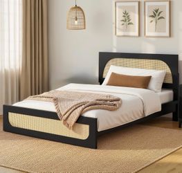 NEW IN BOX Full Size Black Boho Rattan Platform Bed