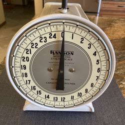Vintage Hanson Kitchen Scale