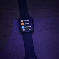 Working And Unlocked Apple Watch